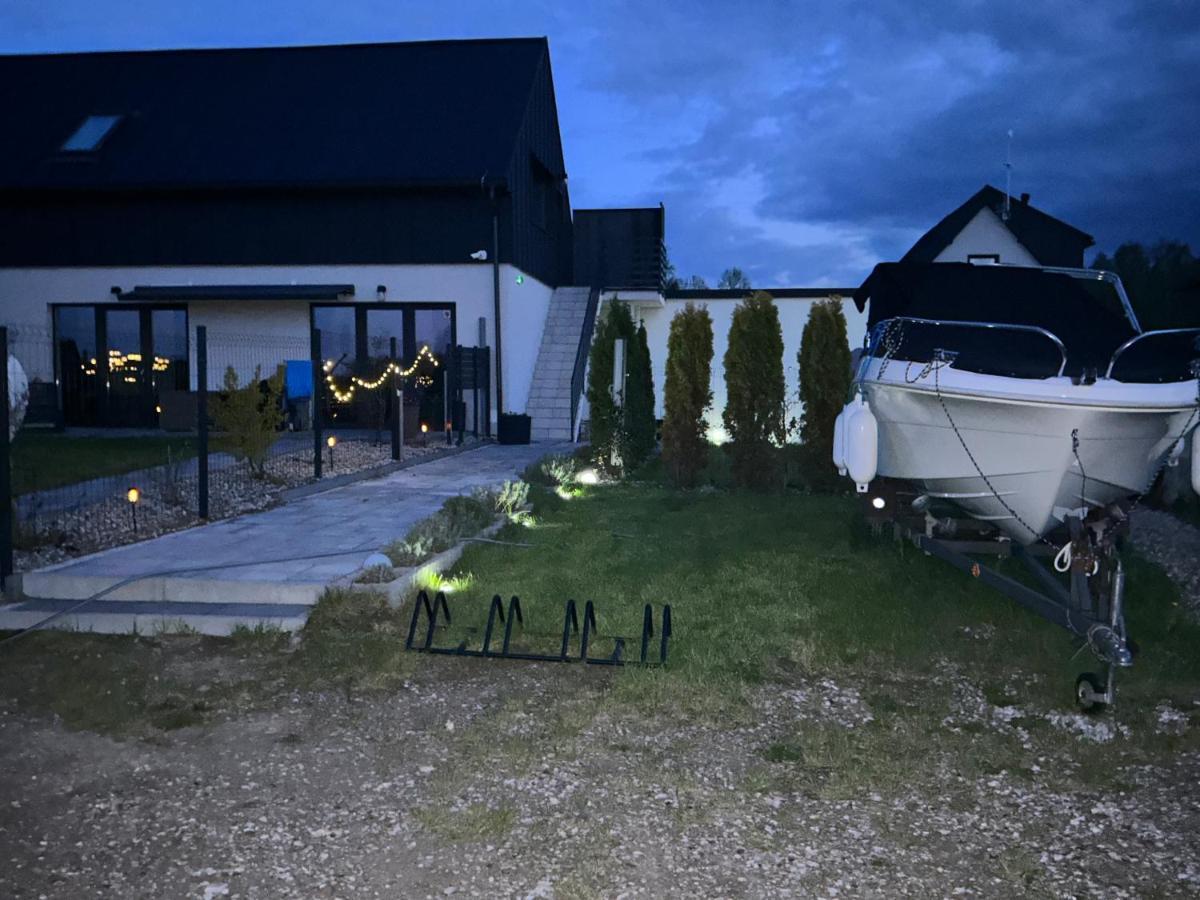 Villa Koniec Swiata Dom 84M2 Z Balia Mikołajki Esterno foto