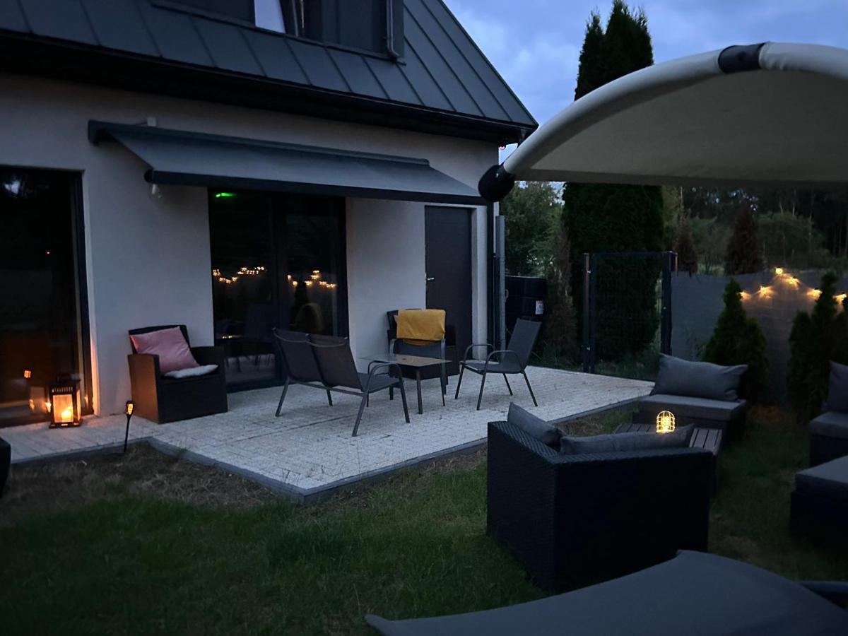 Villa Koniec Swiata Dom 84M2 Z Balia Mikołajki Esterno foto