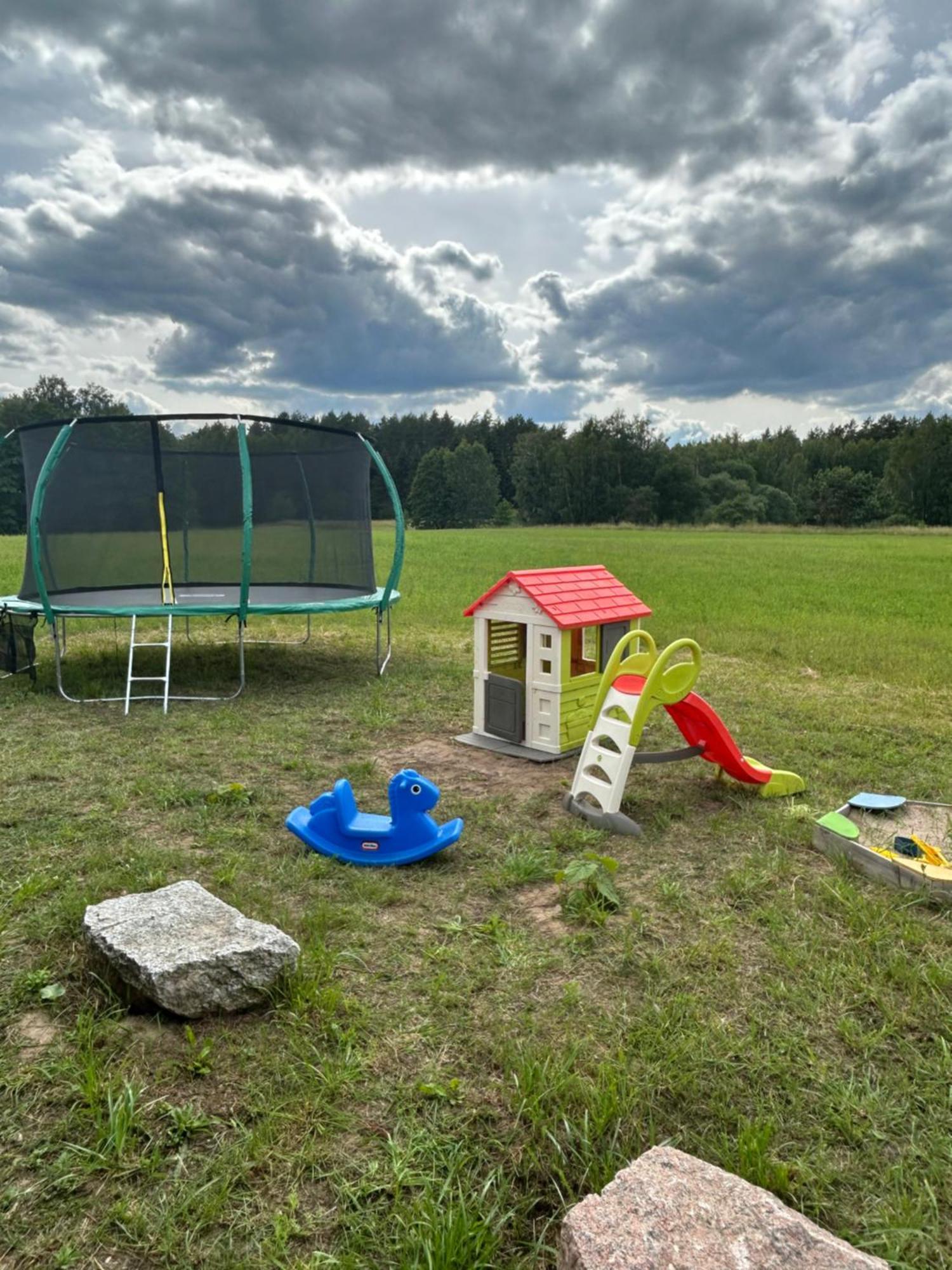 Villa Koniec Swiata Dom 84M2 Z Balia Mikołajki Esterno foto